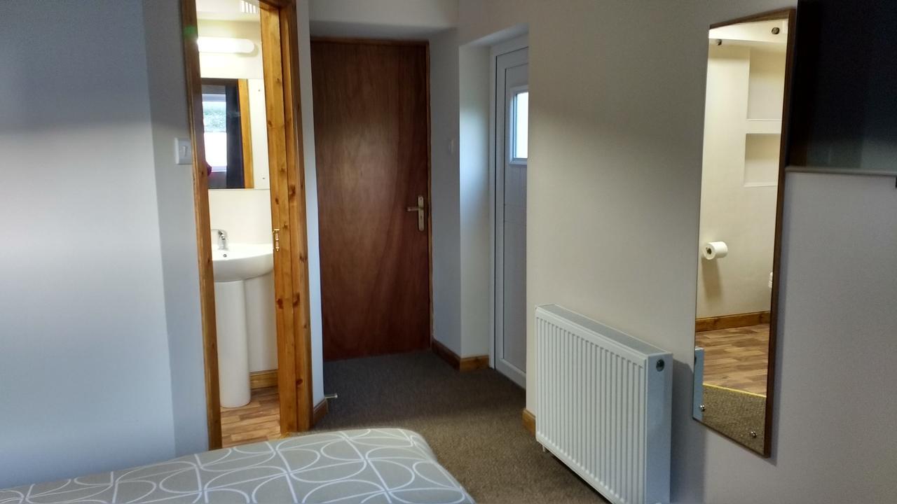 Edinburgh House Apartments Екстер'єр фото